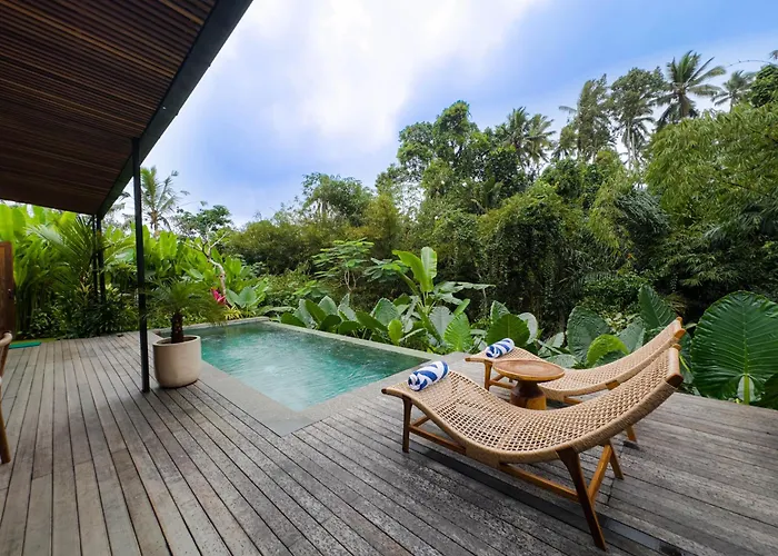 Two Bedroom Private Pool Batukaru ヴィラ Penebel