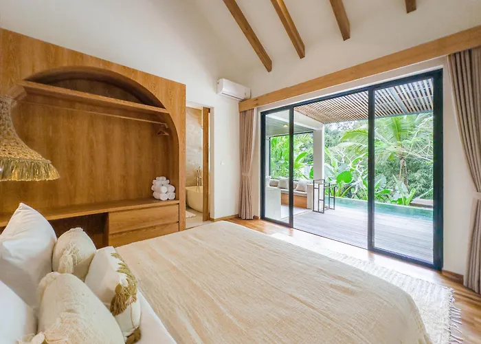 ヴィラ Two Bedroom Private Pool Batukaru